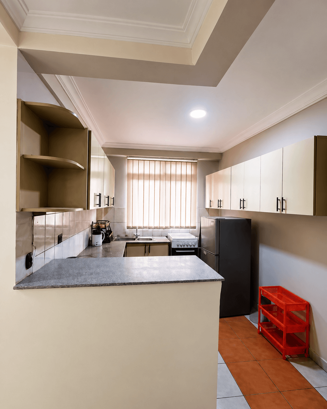 Three-Bedroom Apartment — photo 4